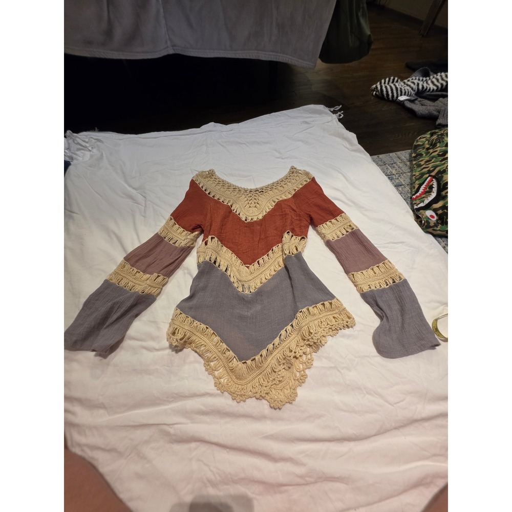 Janice Boho Crochet Fringe Tunic Top Long Sleeve Colorblock Rust Grey Small